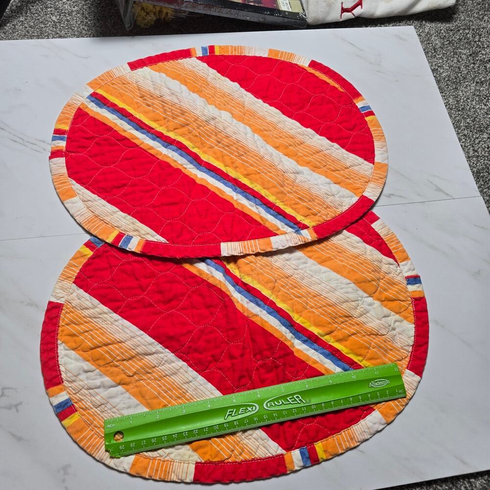 Vintage set of 2 quilted placemats
